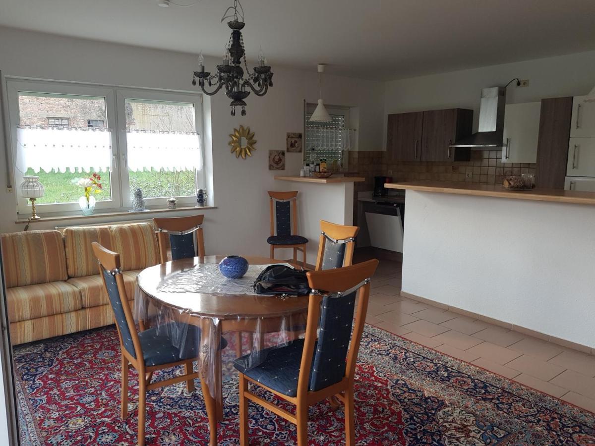 Appartamento Nicoles Niedschloesschen Rehlingen-Siersburg Esterno foto